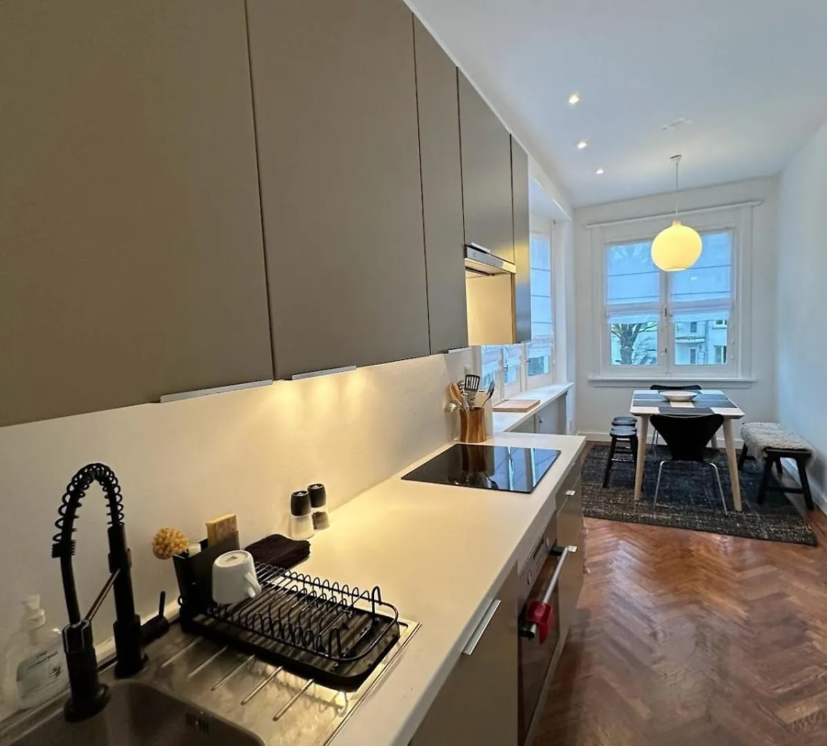 Apartment Perfect Stay For Mid-Length Work Trip Antwerp